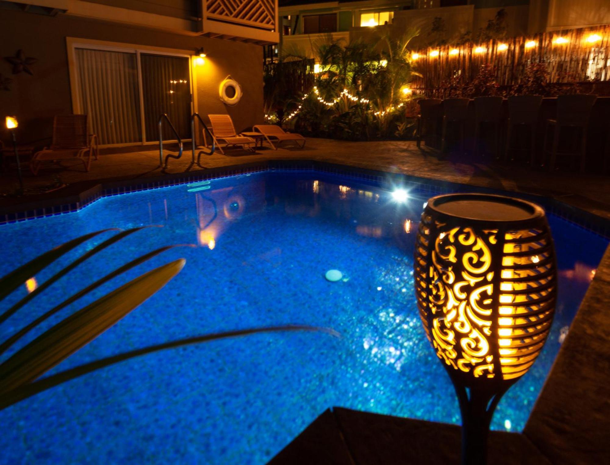 Bamboo Suite, 1 Bedroom, Sleeps 4, Pool & Bbq, Pre-Renovation Summer Sale Kihei Luaran gambar